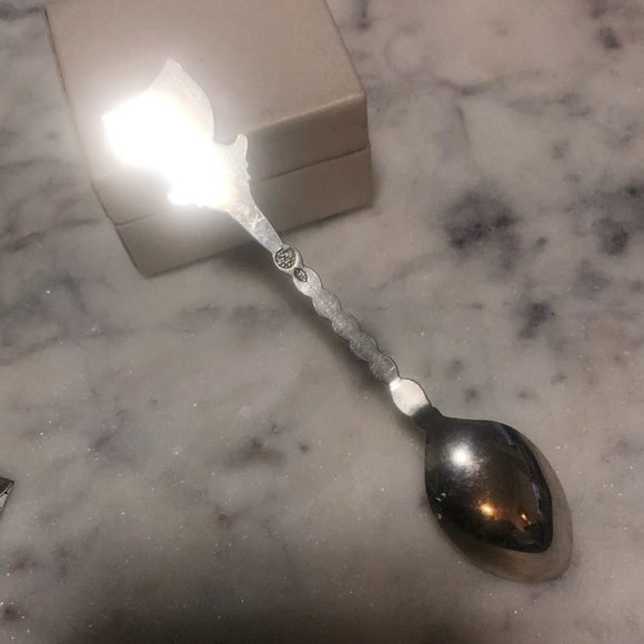 VTG Sterling Silver Valleyview Alberta Souvenir Spoon 4.7” - Picture 3 of 5